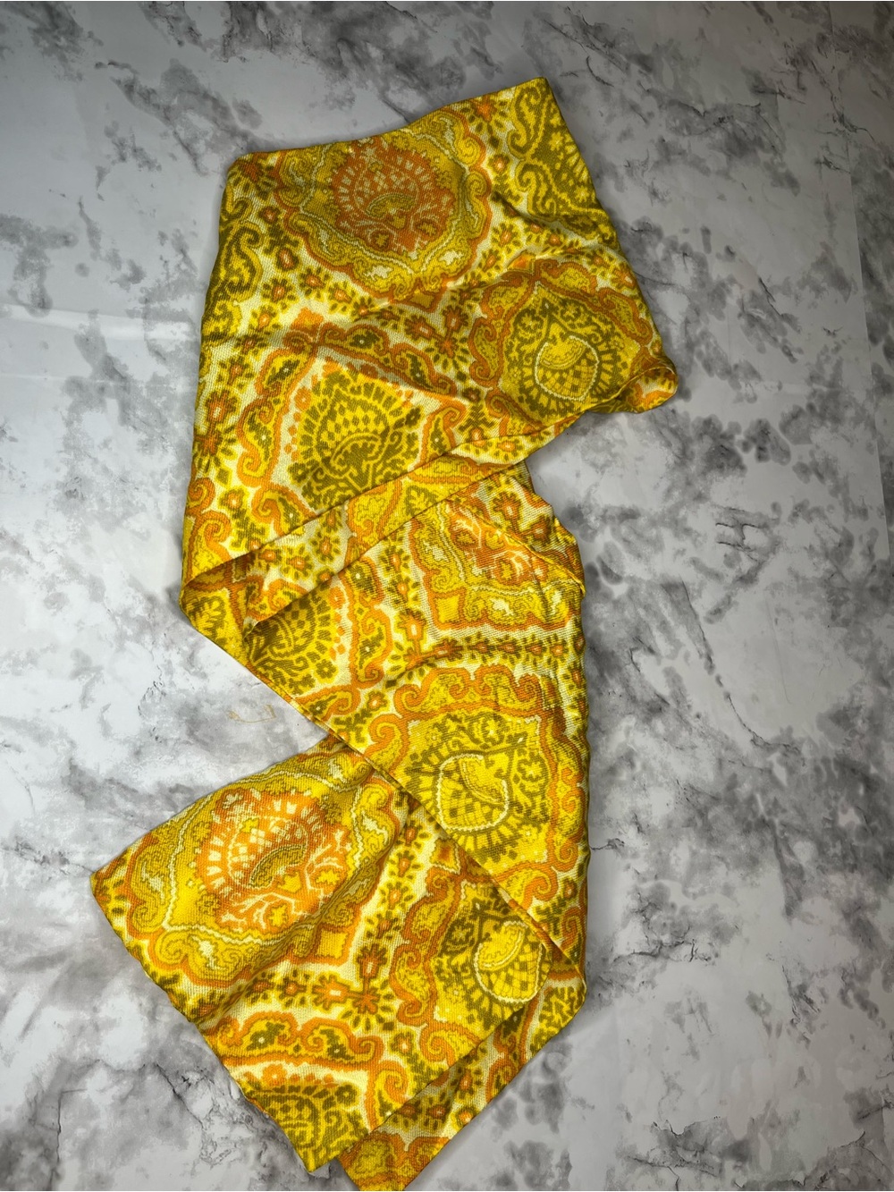 Vintage Authentic 60/70s scarf paisley print 5x40